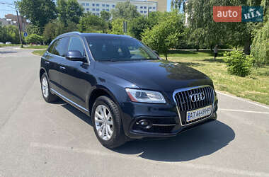 Внедорожник / Кроссовер Audi Q5 2015 в 