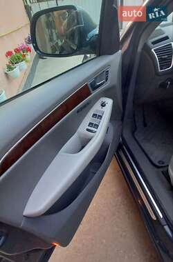 Внедорожник / Кроссовер Audi Q5 2010 в 