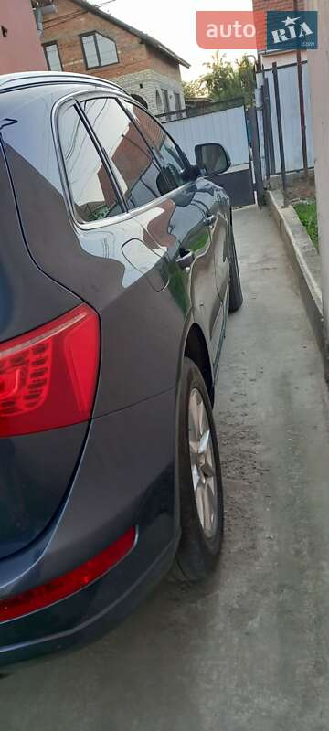 Внедорожник / Кроссовер Audi Q5 2010 в Виноградове
