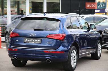 Внедорожник / Кроссовер Audi Q5 2015 в 