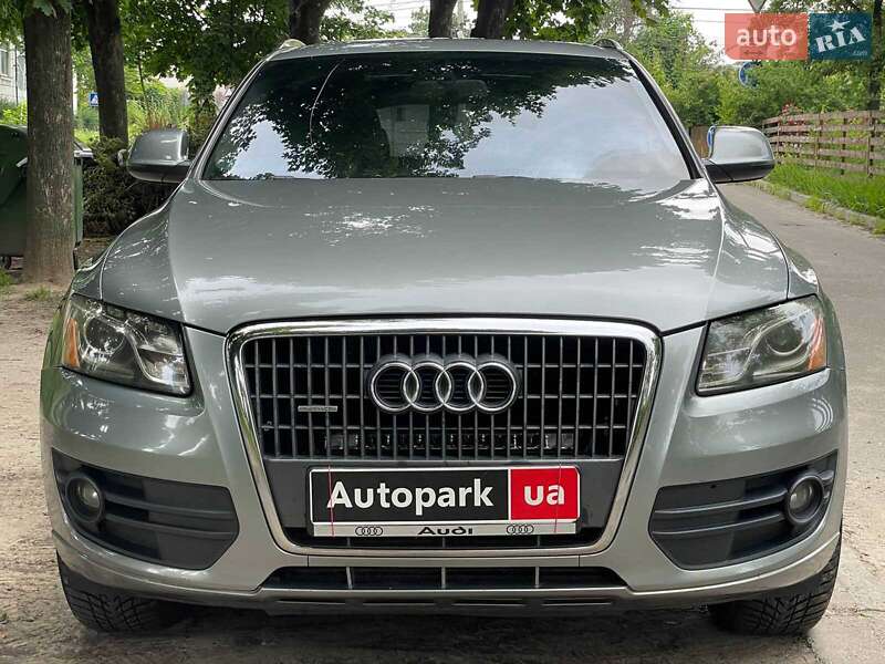 Внедорожник / Кроссовер Audi Q5 2011 в Киеве