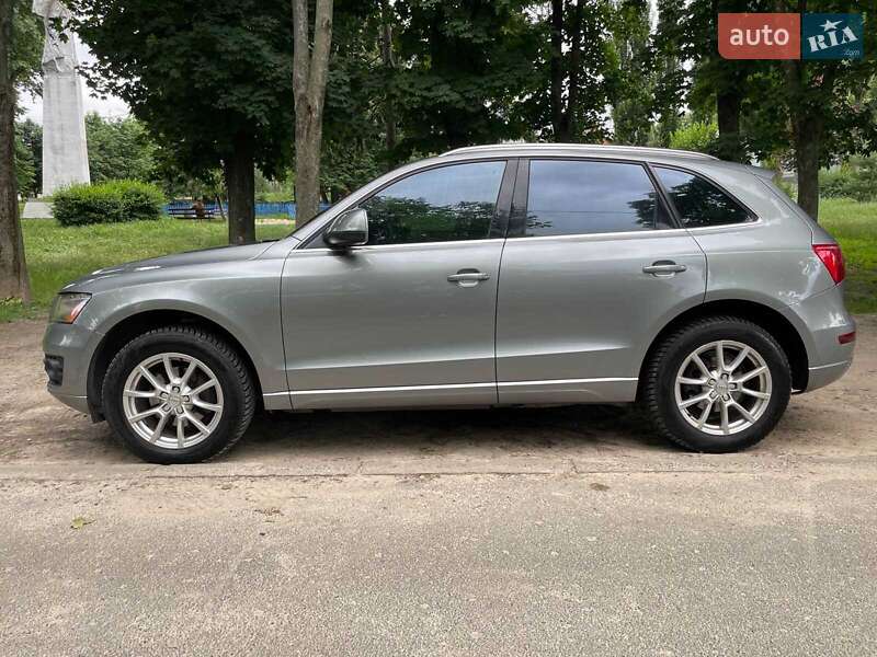 Внедорожник / Кроссовер Audi Q5 2011 в Киеве