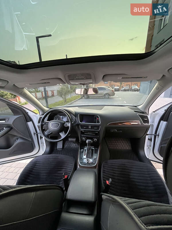Позашляховик / Кросовер Audi Q5 2015 в Вінниці