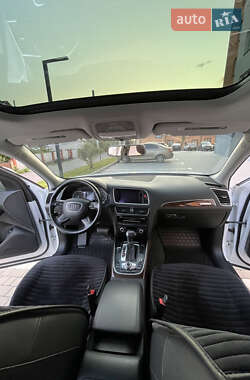 Внедорожник / Кроссовер Audi Q5 2015 в 