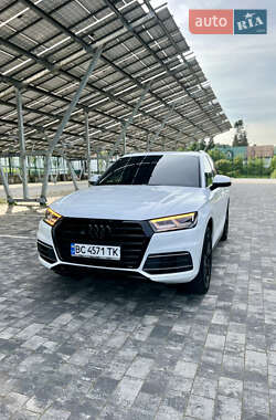 Внедорожник / Кроссовер Audi Q5 2019 в 