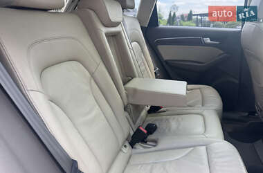 Внедорожник / Кроссовер Audi Q5 2013 в 
