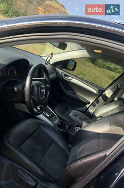 Внедорожник / Кроссовер Audi Q5 2011 в 