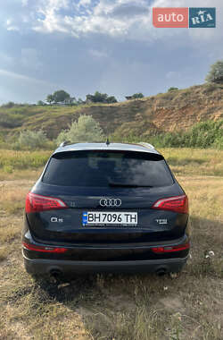 Внедорожник / Кроссовер Audi Q5 2011 в 