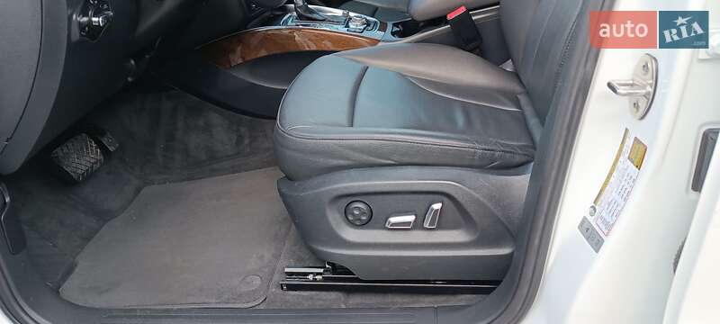 Внедорожник / Кроссовер Audi Q5 2013 в Желтых Водах
