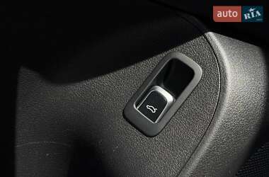 Внедорожник / Кроссовер Audi Q5 2015 в 