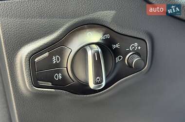 Внедорожник / Кроссовер Audi Q5 2015 в 