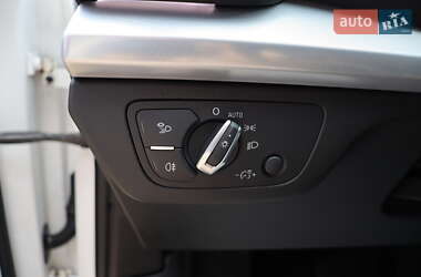 Внедорожник / Кроссовер Audi Q5 2021 в 