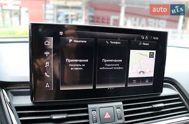 Внедорожник / Кроссовер Audi Q5 2021 в 