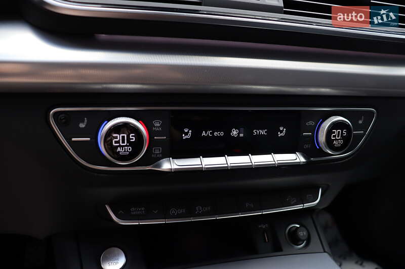 Внедорожник / Кроссовер Audi Q5 2021 в Львове
