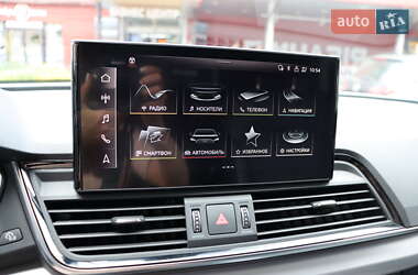 Внедорожник / Кроссовер Audi Q5 2021 в 