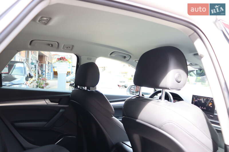 Внедорожник / Кроссовер Audi Q5 2021 в Львове