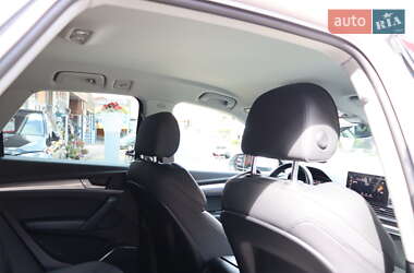 Внедорожник / Кроссовер Audi Q5 2021 в 