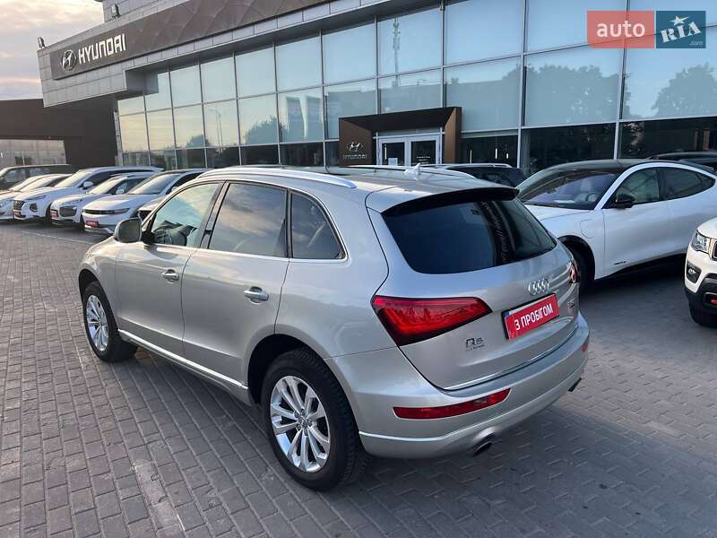 Внедорожник / Кроссовер Audi Q5 2015 в Полтаве