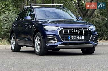 Внедорожник / Кроссовер Audi Q5 2023 в 