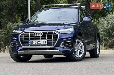 Внедорожник / Кроссовер Audi Q5 2023 в 