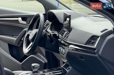 Внедорожник / Кроссовер Audi Q5 2023 в 