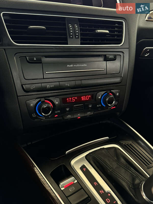 Внедорожник / Кроссовер Audi Q5 2011 в Николаеве