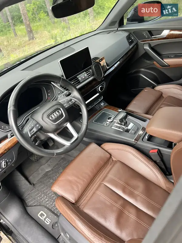 Audi Q5 2017 VIN WA1BNAFY4J2103242 фото оголошення 18 з 73