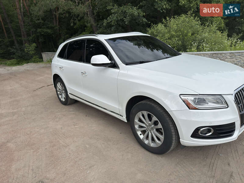Внедорожник / Кроссовер Audi Q5 2015 в Житомире