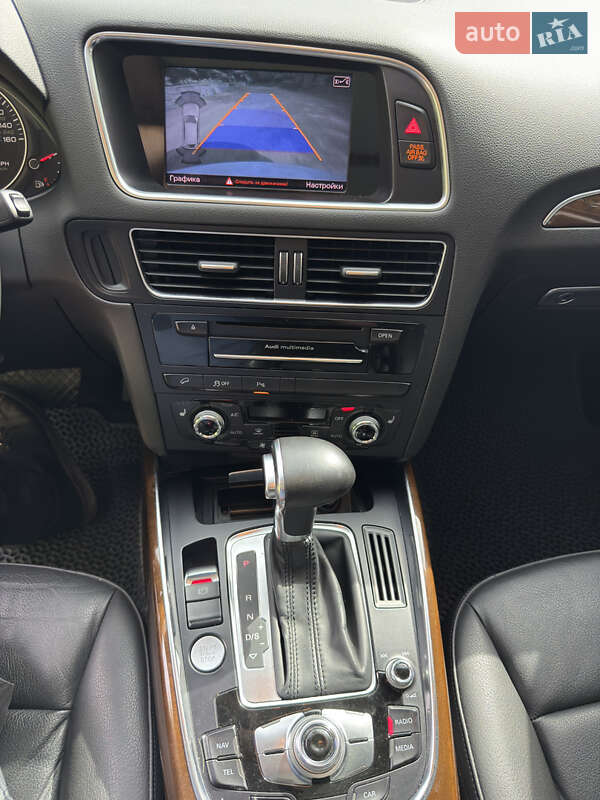 Внедорожник / Кроссовер Audi Q5 2015 в Житомире