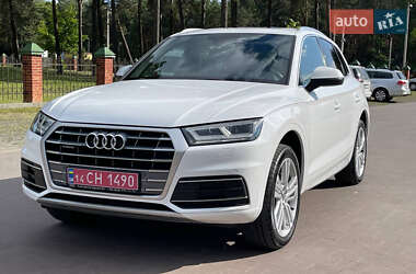 Внедорожник / Кроссовер Audi Q5 2019 в 