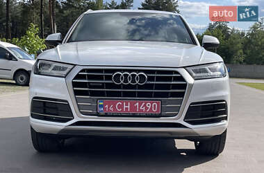 Внедорожник / Кроссовер Audi Q5 2019 в 
