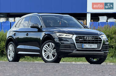 Внедорожник / Кроссовер Audi Q5 2020 в 
