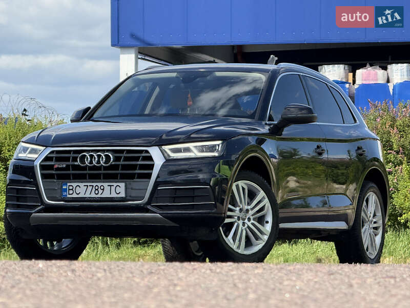 Внедорожник / Кроссовер Audi Q5 2020 в 