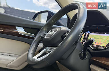 Внедорожник / Кроссовер Audi Q5 2020 в 