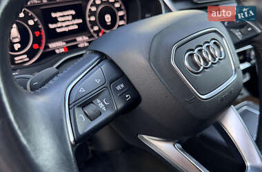 Внедорожник / Кроссовер Audi Q5 2018 в 