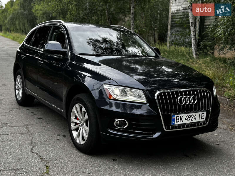 Внедорожник / Кроссовер Audi Q5 2012 в Киеве
