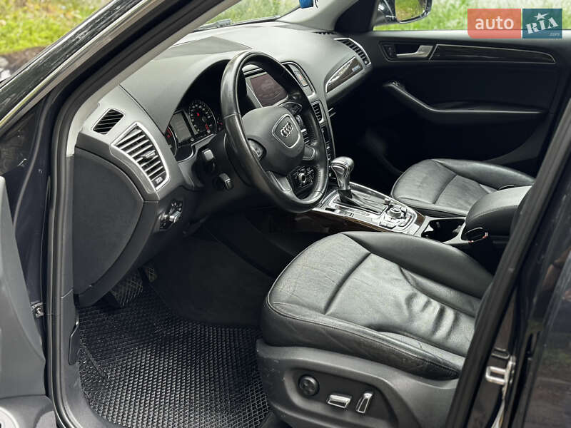 Внедорожник / Кроссовер Audi Q5 2012 в Киеве