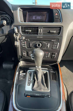 Внедорожник / Кроссовер Audi Q5 2011 в 