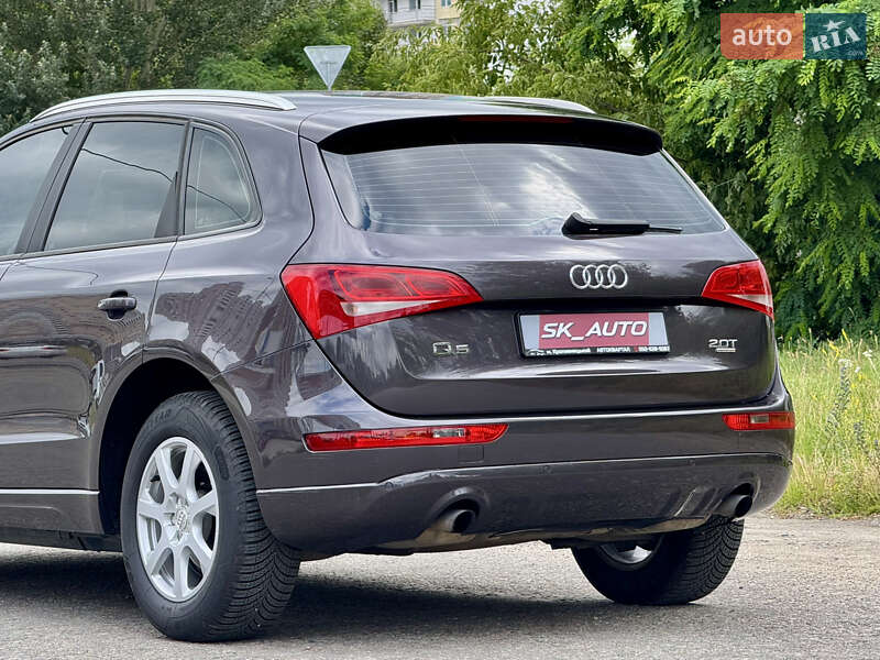 Внедорожник / Кроссовер Audi Q5 2012 в Киеве