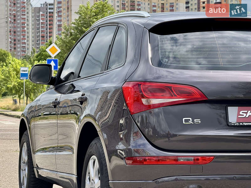 Внедорожник / Кроссовер Audi Q5 2012 в Киеве