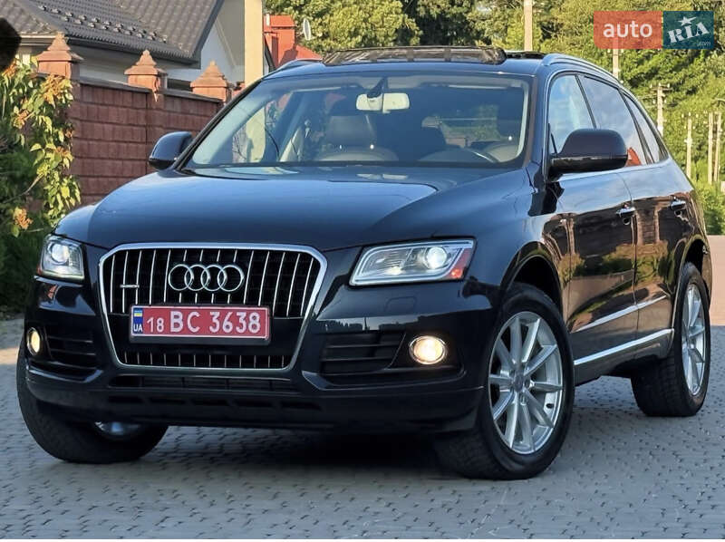 Внедорожник / Кроссовер Audi Q5 2016 в 