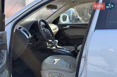 Позашляховик / Кросовер Audi Q5 2014 в 