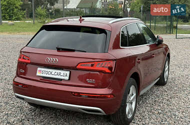 Внедорожник / Кроссовер Audi Q5 2018 в 