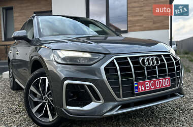 Внедорожник / Кроссовер Audi Q5 2022 в 