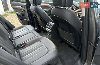 Внедорожник / Кроссовер Audi Q5 2022 в 