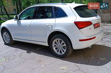 Позашляховик / Кросовер Audi Q5 2013 в 
