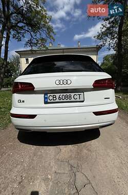 Внедорожник / Кроссовер Audi Q5 2019 в 