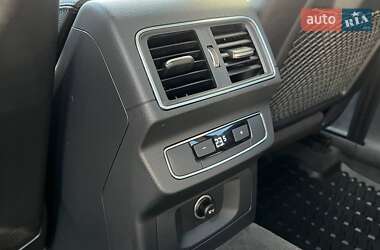 Внедорожник / Кроссовер Audi Q5 2018 в 
