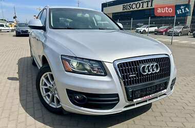 Внедорожник / Кроссовер Audi Q5 2012 в 