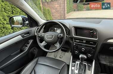 Внедорожник / Кроссовер Audi Q5 2016 в 